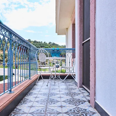 Megaron Homes Cunda Island * Ayvalı