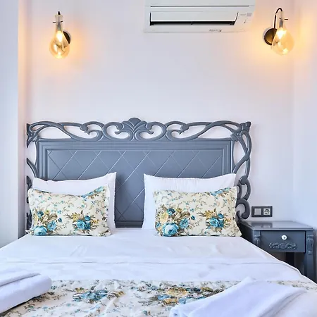 Megaron Homes Cunda Island فندق *