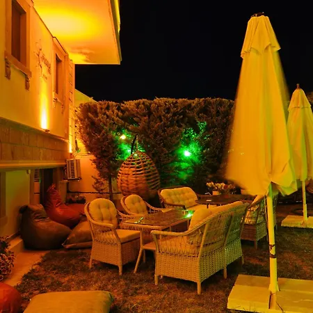 Megaron Homes Cunda Island فندق *