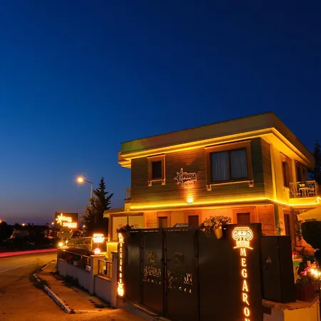 فندق Megaron Homes Cunda Island *