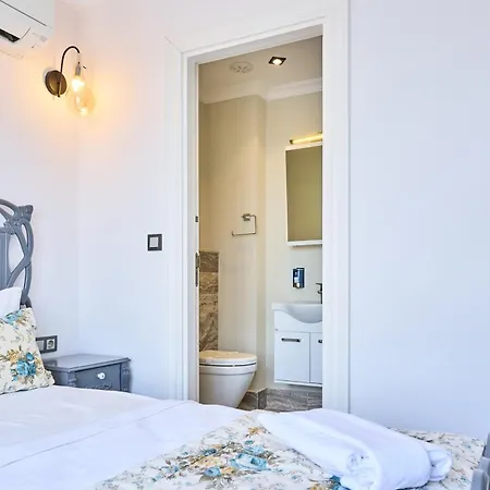 Megaron Homes Cunda Island *