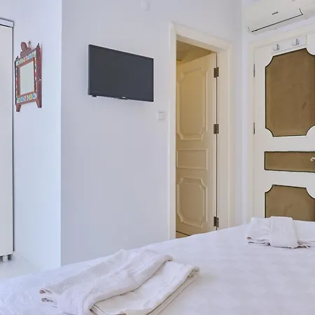 Megaron Homes Cunda Island *