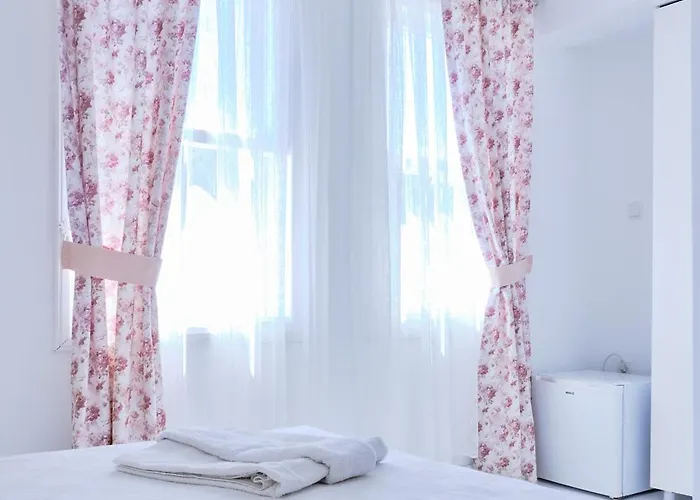 Megaron Homes Cunda Island